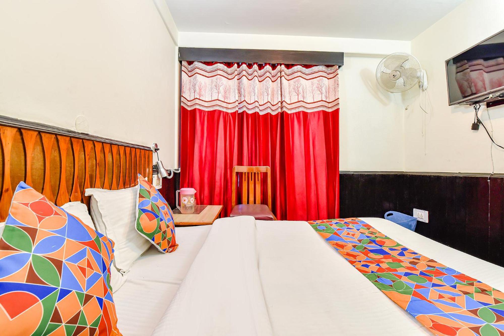 Fabhotel Park View I Manāli Екстериор снимка
