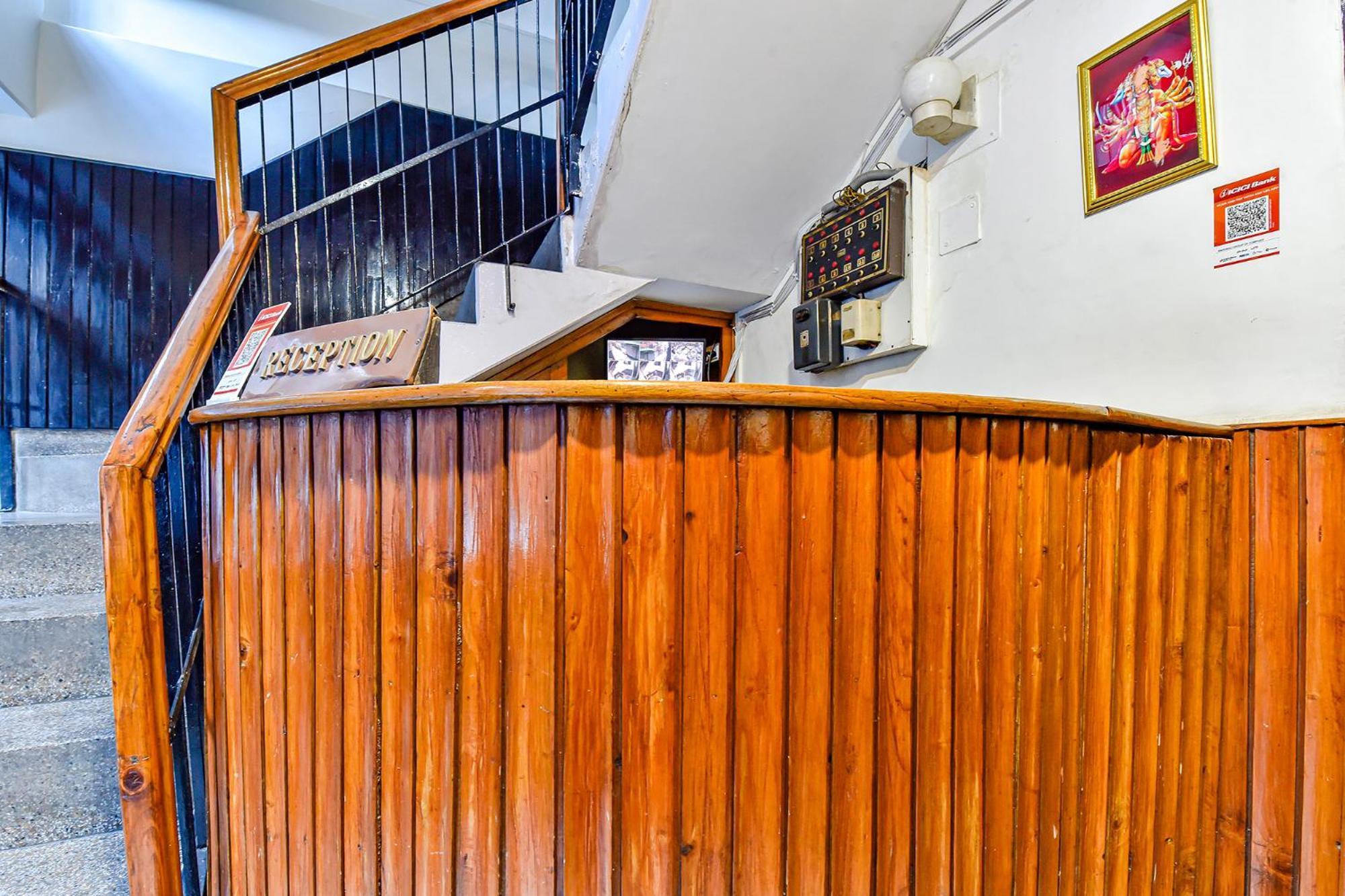 Fabhotel Park View I Manāli Екстериор снимка